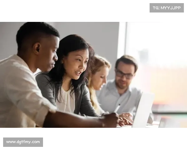 世界泳联启动全球教练员跨文化沟通培训 打破跨国执教壁垒促进交流合作